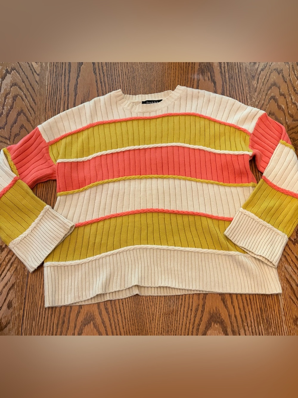 Strut & Bolt Women’s Pull Over Sweater Size Small